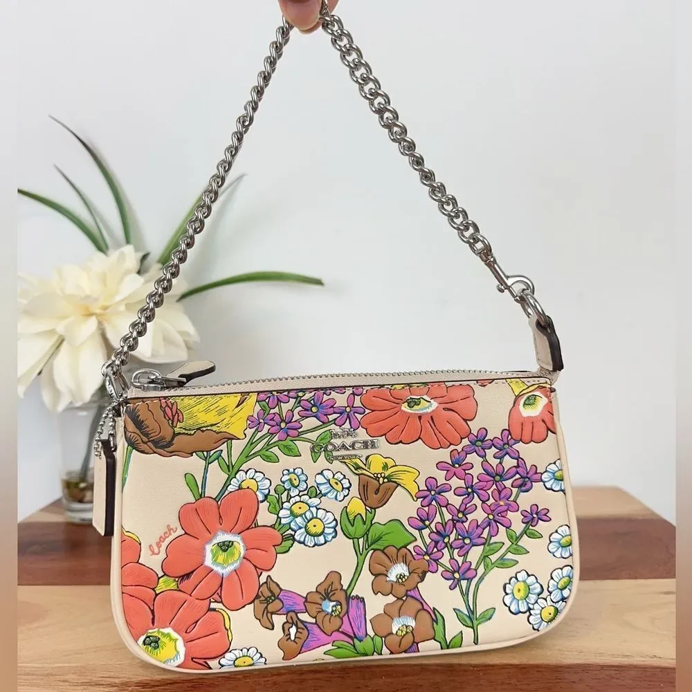 NWT Coach Nolita‎ 19 With Floral Print